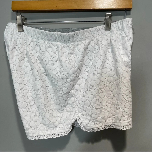 Simply Vera Wong Mini White Short Women size Large - Picture 10 of 12